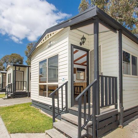 Big4 Melbourne Holiday Park Экстерьер фото