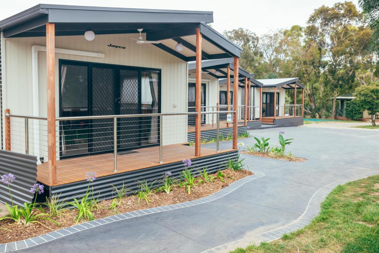 Big4 Melbourne Holiday Park Экстерьер фото