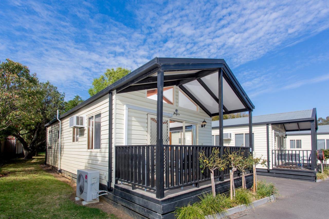 Big4 Melbourne Holiday Park Экстерьер фото