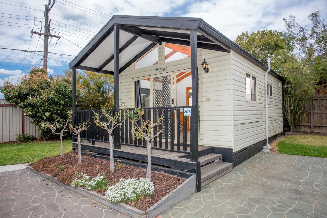 Big4 Melbourne Holiday Park Экстерьер фото